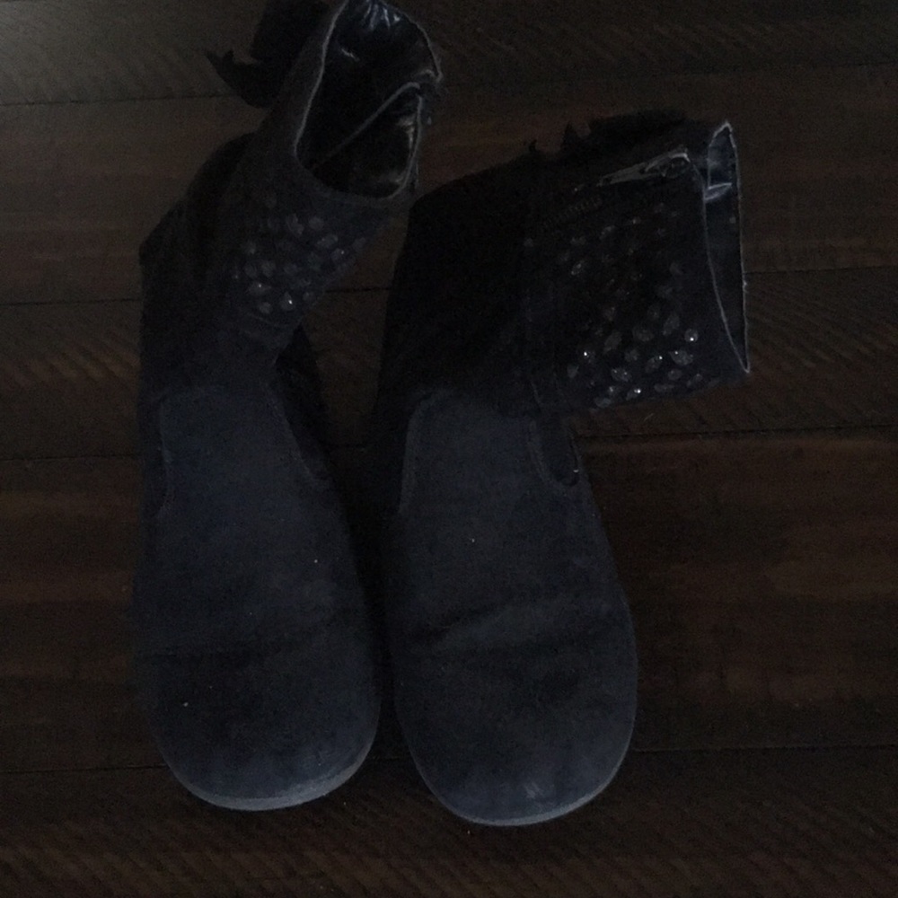 Girl boots